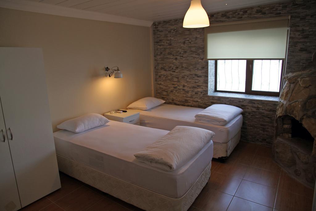 Aqua Boss Hotel Eceabat Bagian luar foto