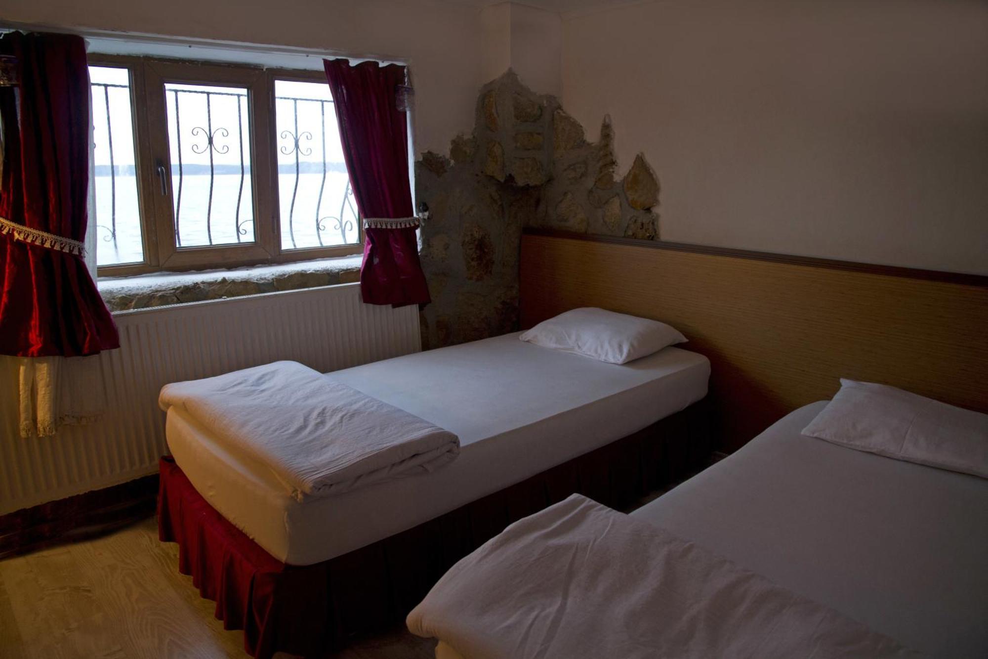 Aqua Boss Hotel Eceabat Ruang foto