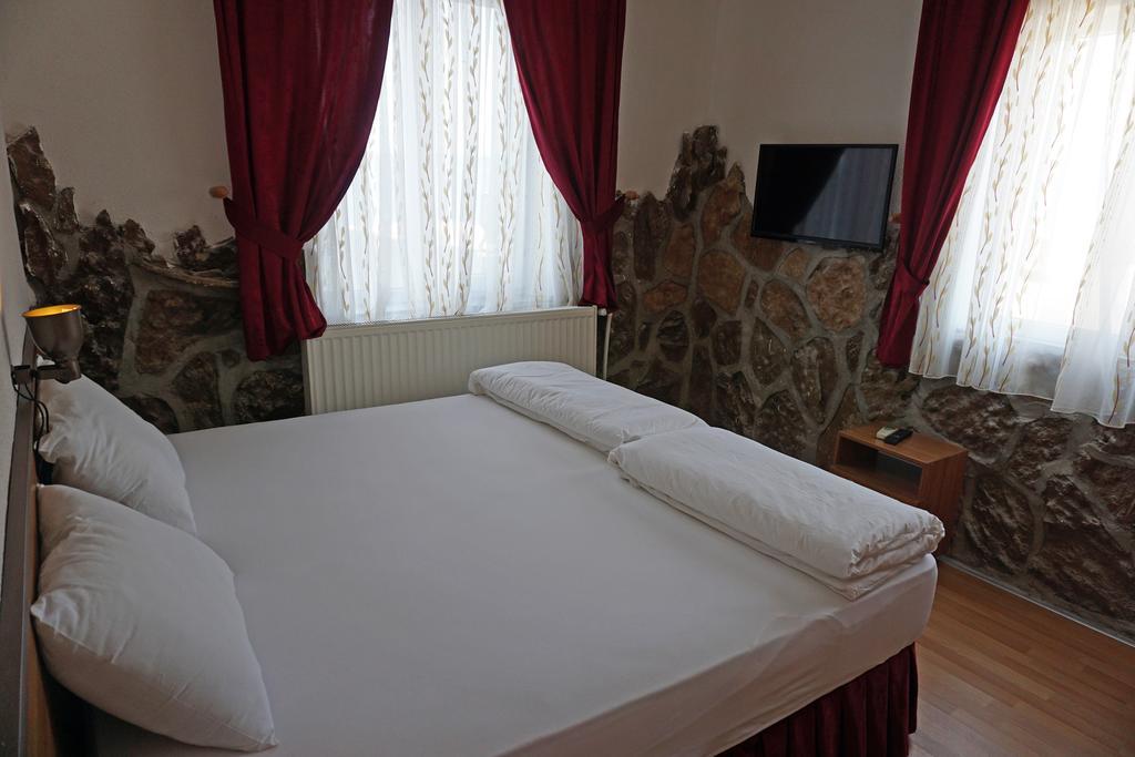 Aqua Boss Hotel Eceabat Bagian luar foto