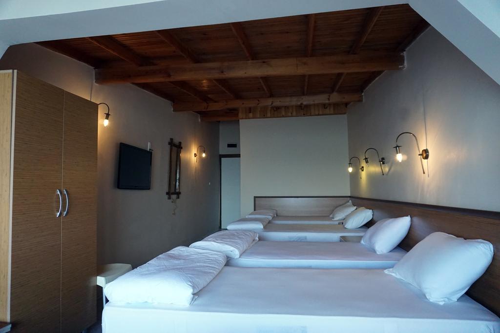Aqua Boss Hotel Eceabat Bagian luar foto